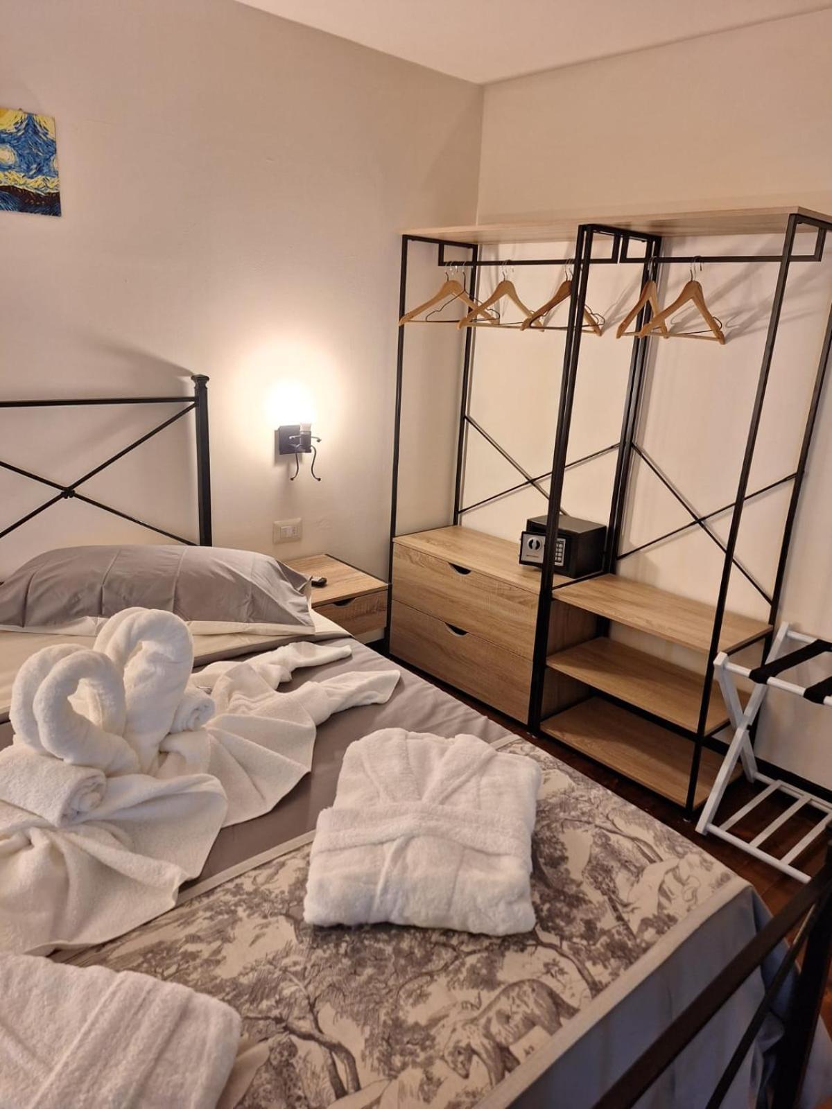 Exclusive Loft Degli Artisti Apartment Florence Luaran gambar